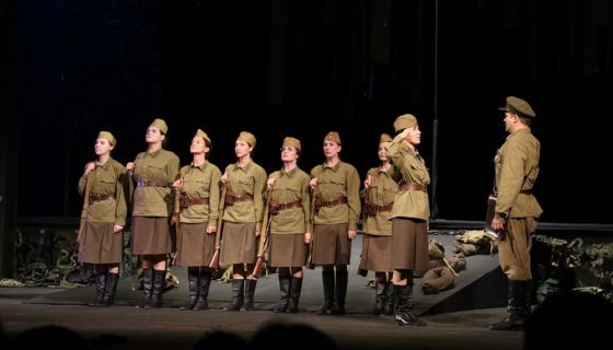 Спектакль «А зори здесь тихие...»