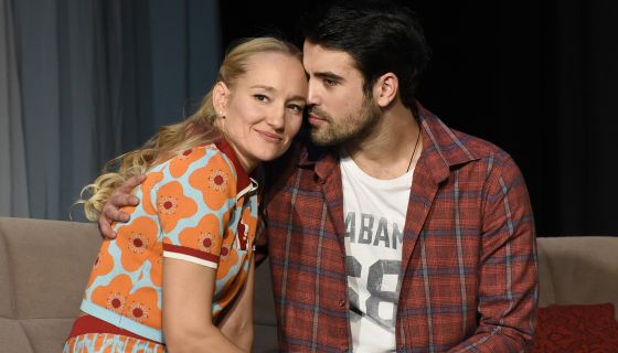 Спектакль «Убегая от тебя»